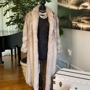 Luxury SAGA Fox Fur Coat